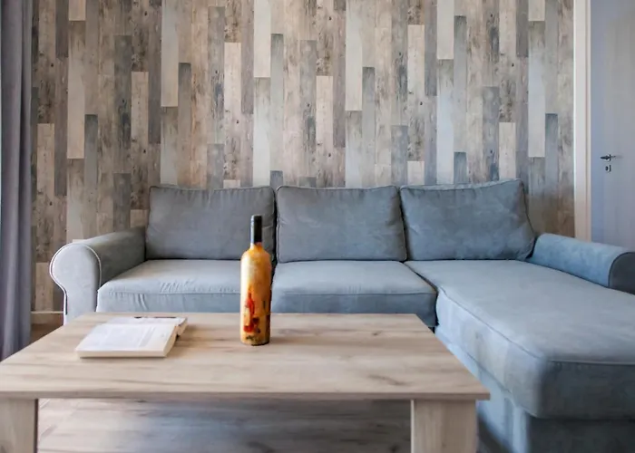 فيلة Ble On Blue *